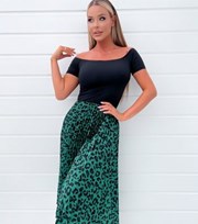AX Paris Green Leopard Print Bardot 2-in-1 Pleated Midi Dress